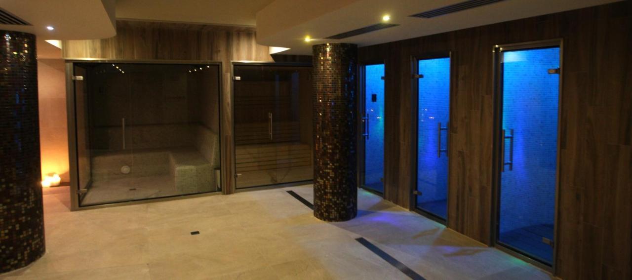 Hotel & Spa Real Villa Anayet カンフランク エクステリア 写真