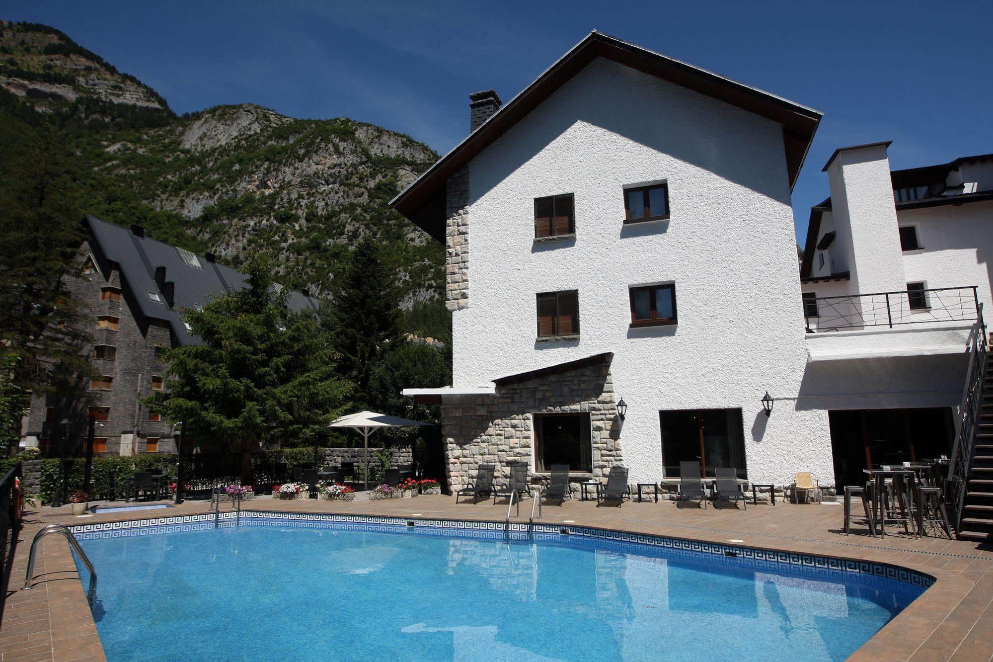 Hotel & Spa Real Villa Anayet カンフランク エクステリア 写真